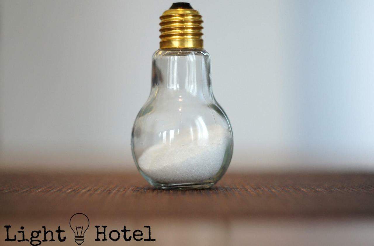 Light Hotel Tirana Bagian luar foto